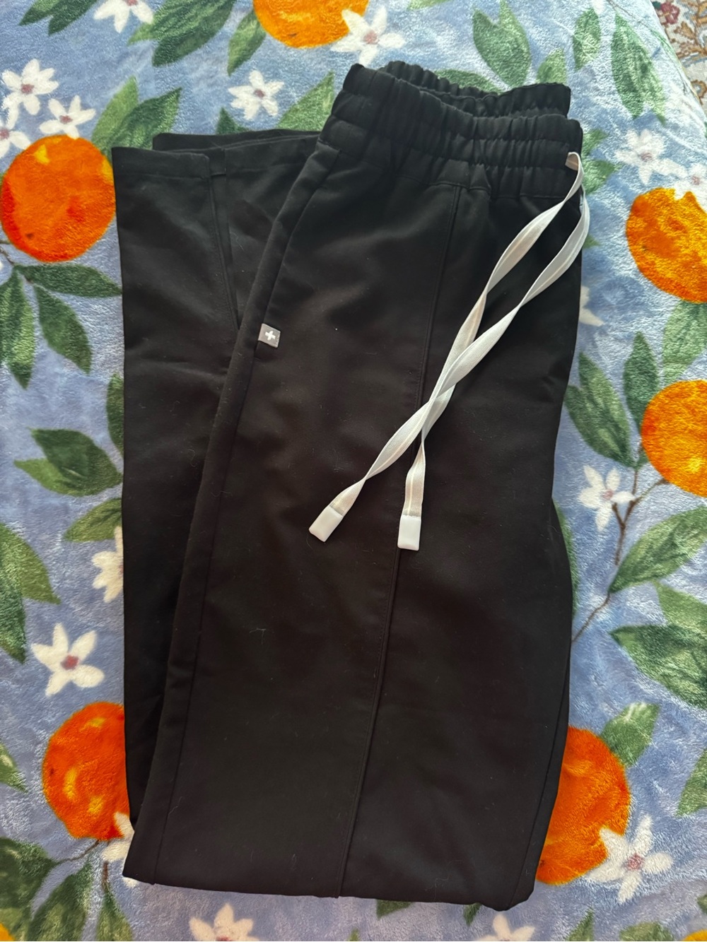 FIGS Straight Leg Pants in Black